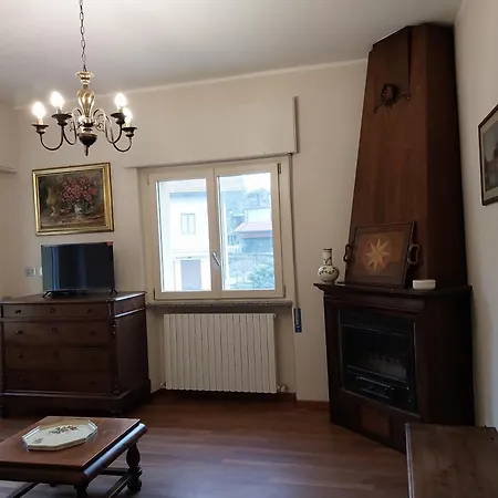 Ersilia Ed Ennio Appartement